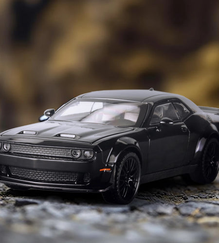 1/32 Hellcat Redeye Alloy Diecast Muscle Car Model Sound & Light Children'S Toy Collectibles Birthday Gifts Original Box Present